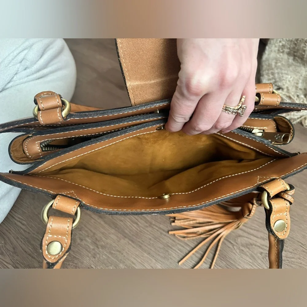 Patricia Nash Classic Tan Leather Tote Bag with Tassel Accent - Picture 5 of 10
